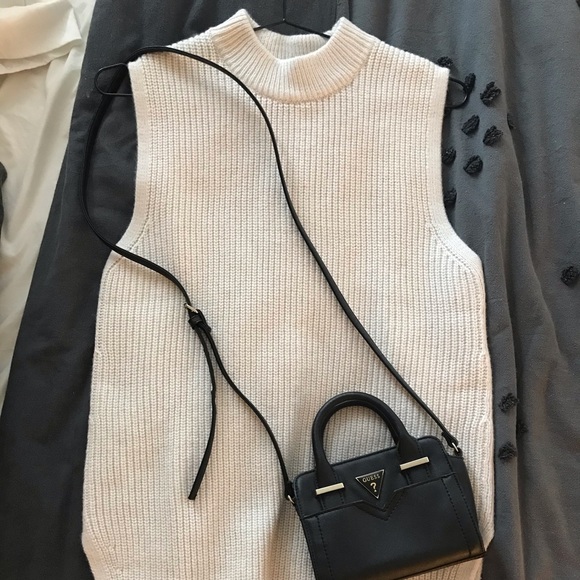 H&M vest - Picture 6 of 6